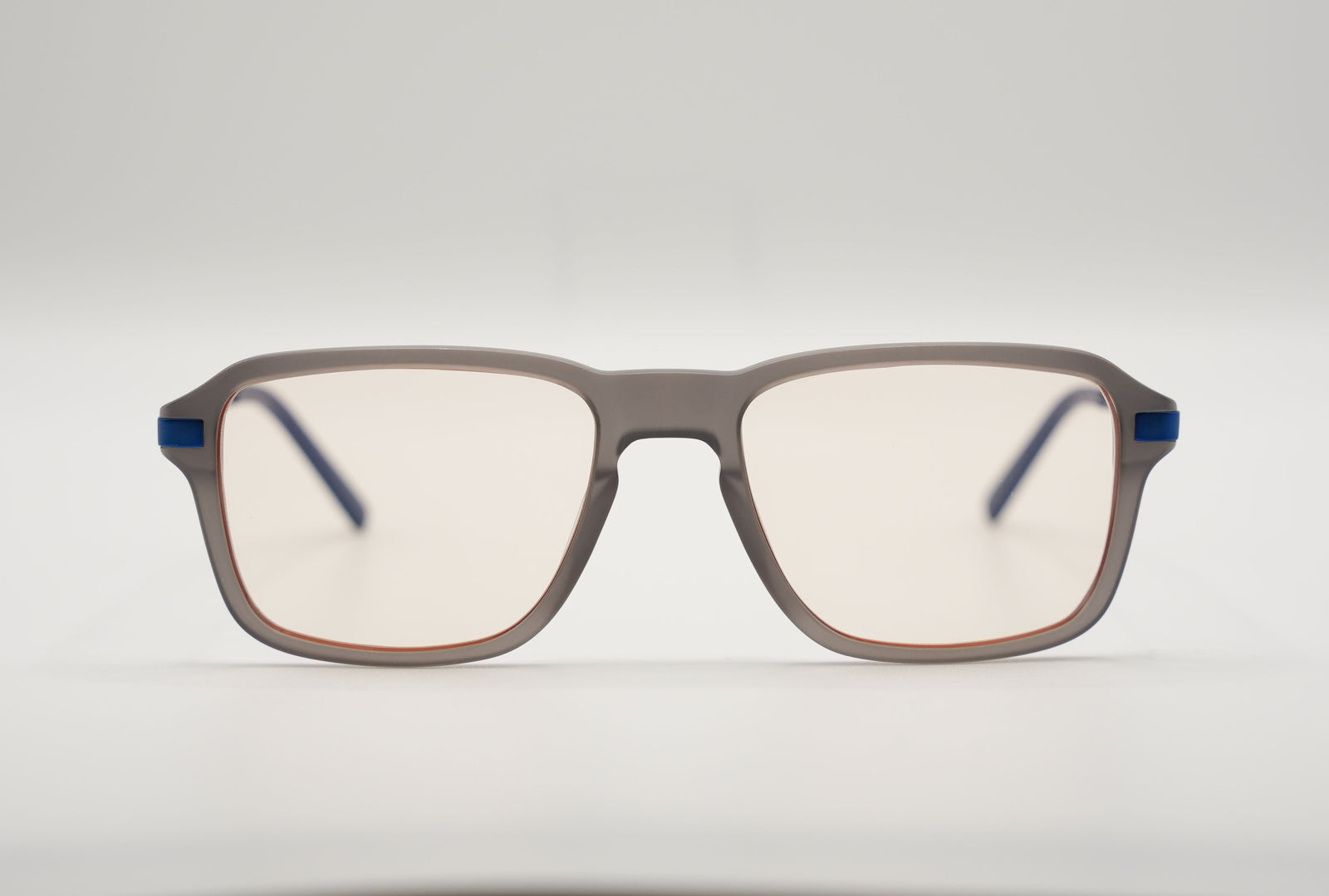 Gafas RetiNaut de Reticare con filtro de luz azul y verde